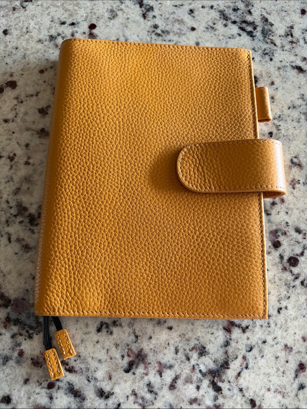 Moterm b6 Cover Mustard yellow